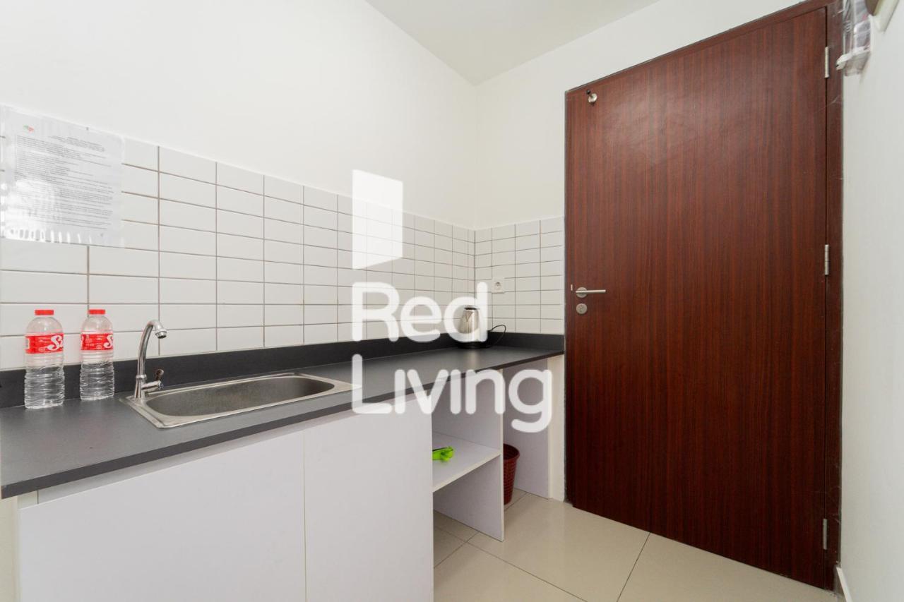 Redliving Apartemen Sayana - Sentra Jaya Bekasi Exterior photo