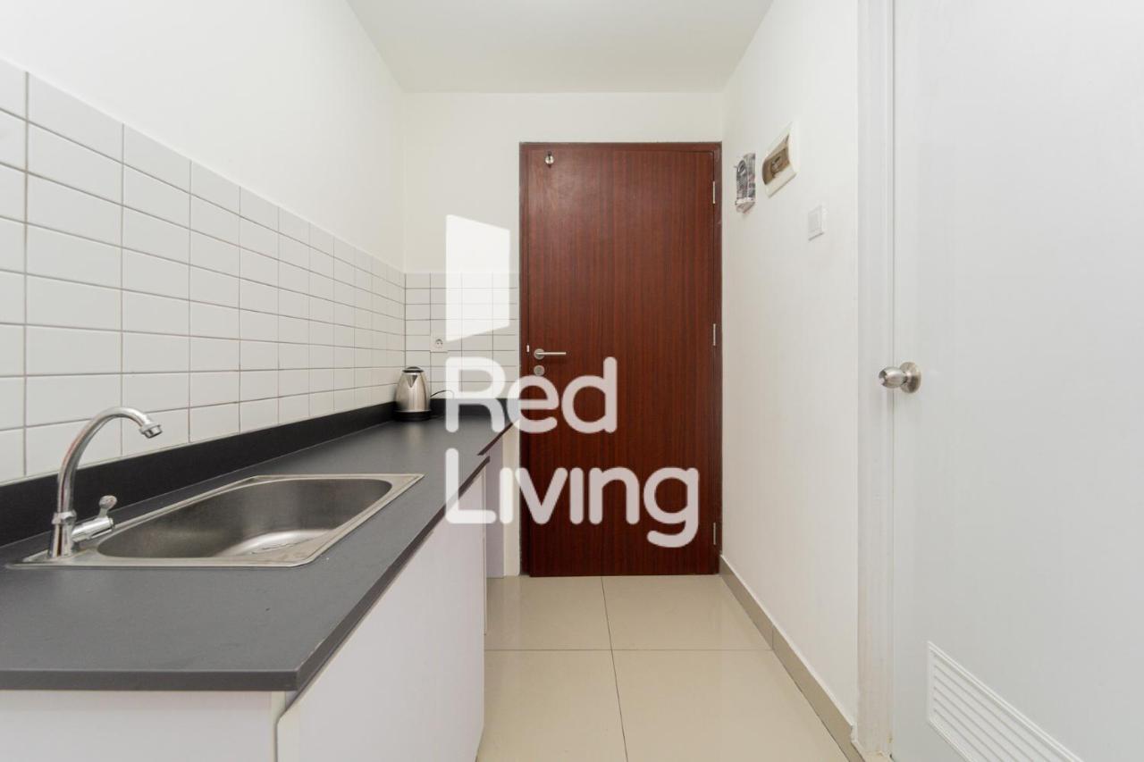 Redliving Apartemen Sayana - Sentra Jaya Bekasi Exterior photo