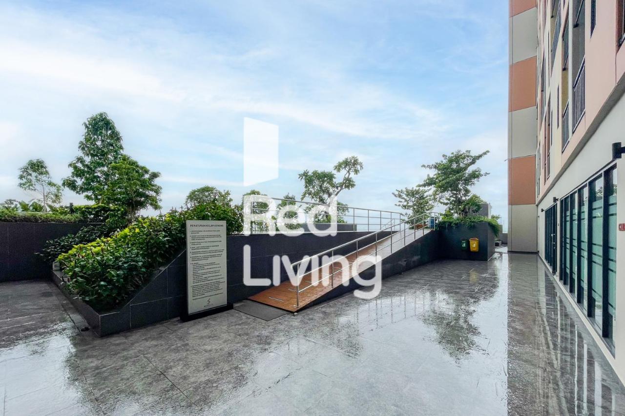 Redliving Apartemen Sayana - Sentra Jaya Bekasi Exterior photo